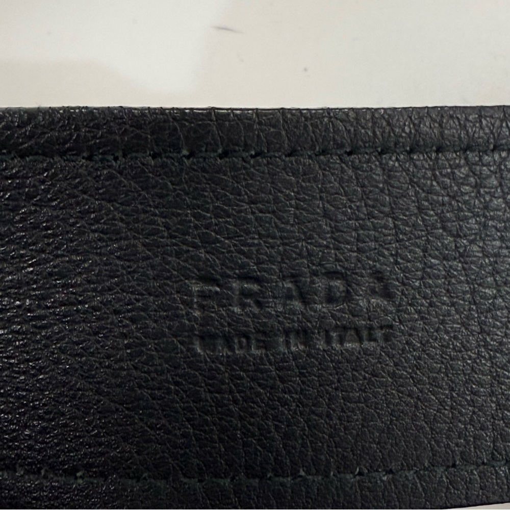 Prada Saffiano Leather belt size 30-32” - Picture 2 of 4